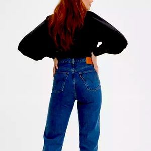 Levi’s Ribcage Straight Jeans